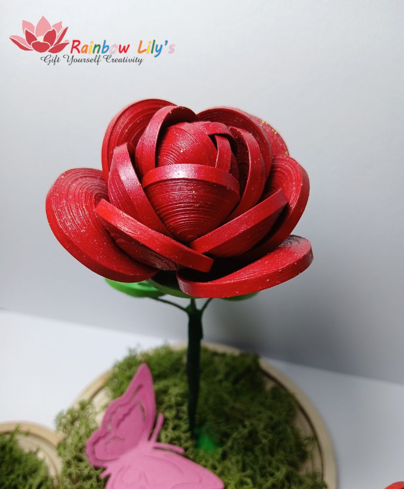 Trandafir roșu 3D quilling în cupolă - imagine 2
